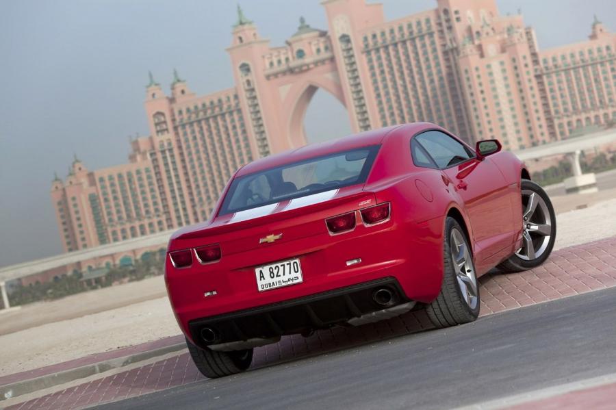  Chevrolet Camaro 2010 года  (фото 46 из 370)